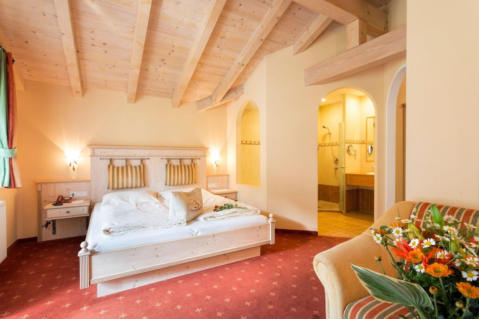 Hotel Vitaloase Zu Den Drei Bruedern อุนเคน ภายนอก รูปภาพ