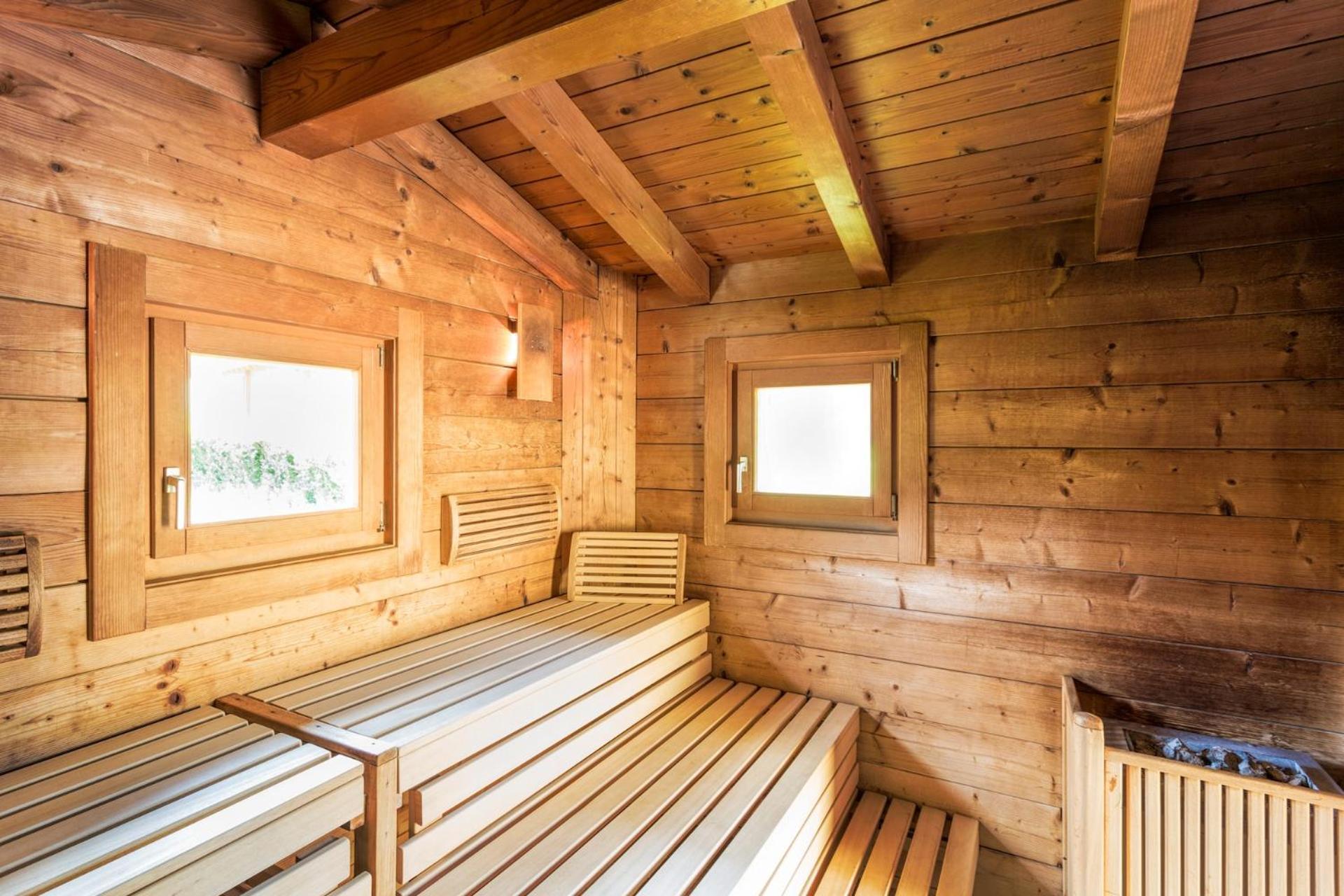 Hotel Vitaloase Zu Den Drei Bruedern อุนเคน ภายนอก รูปภาพ