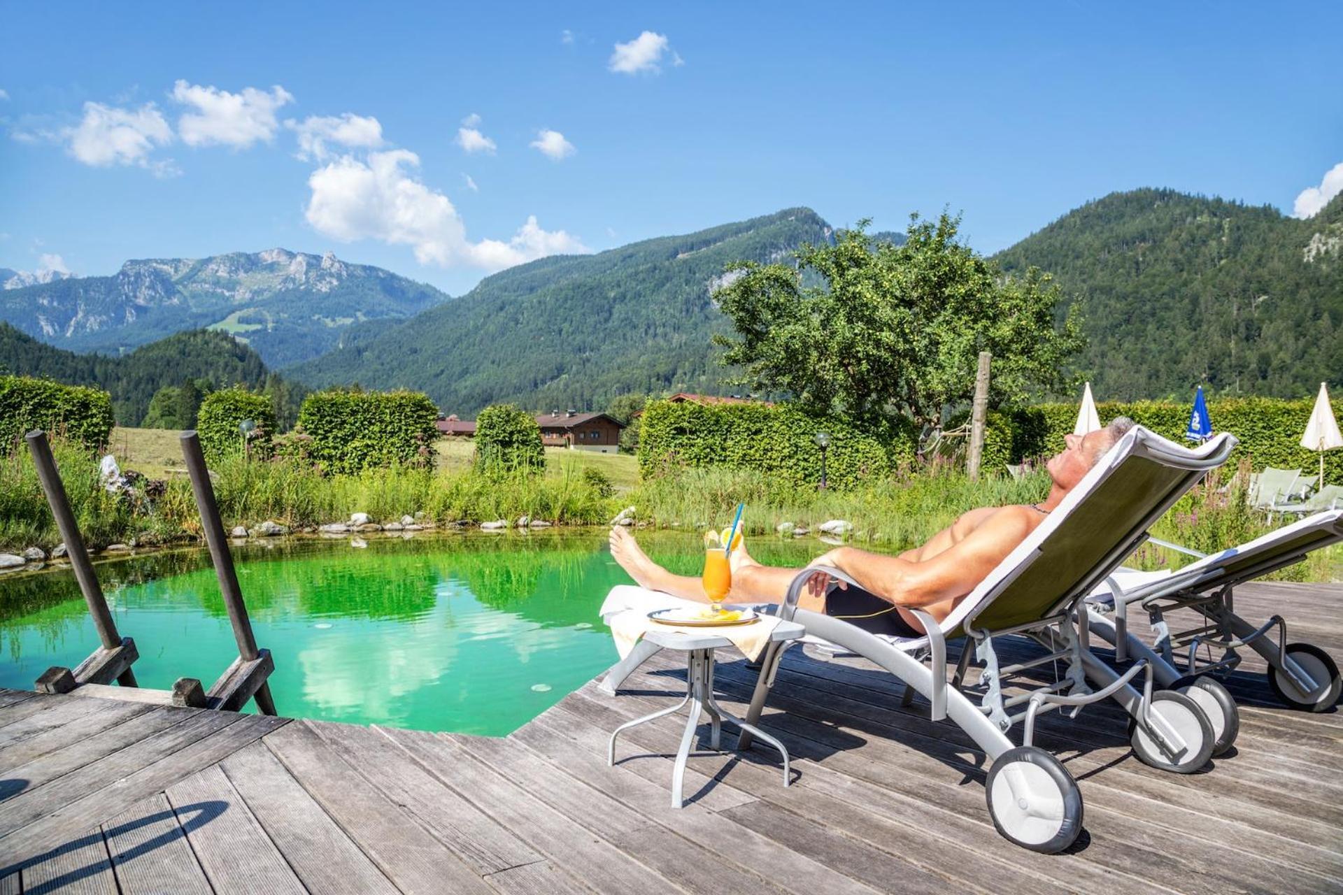 Hotel Vitaloase Zu Den Drei Bruedern อุนเคน ภายนอก รูปภาพ