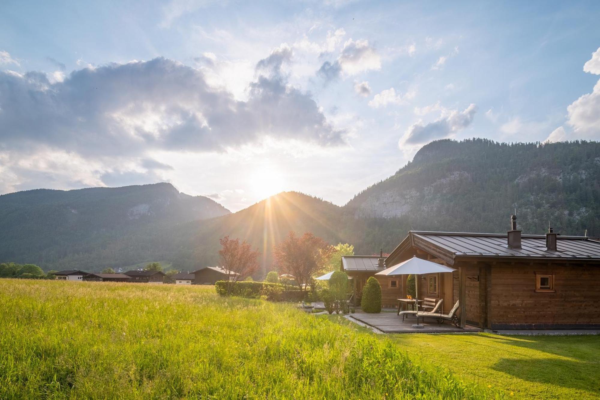 Hotel Vitaloase Zu Den Drei Bruedern อุนเคน ภายนอก รูปภาพ