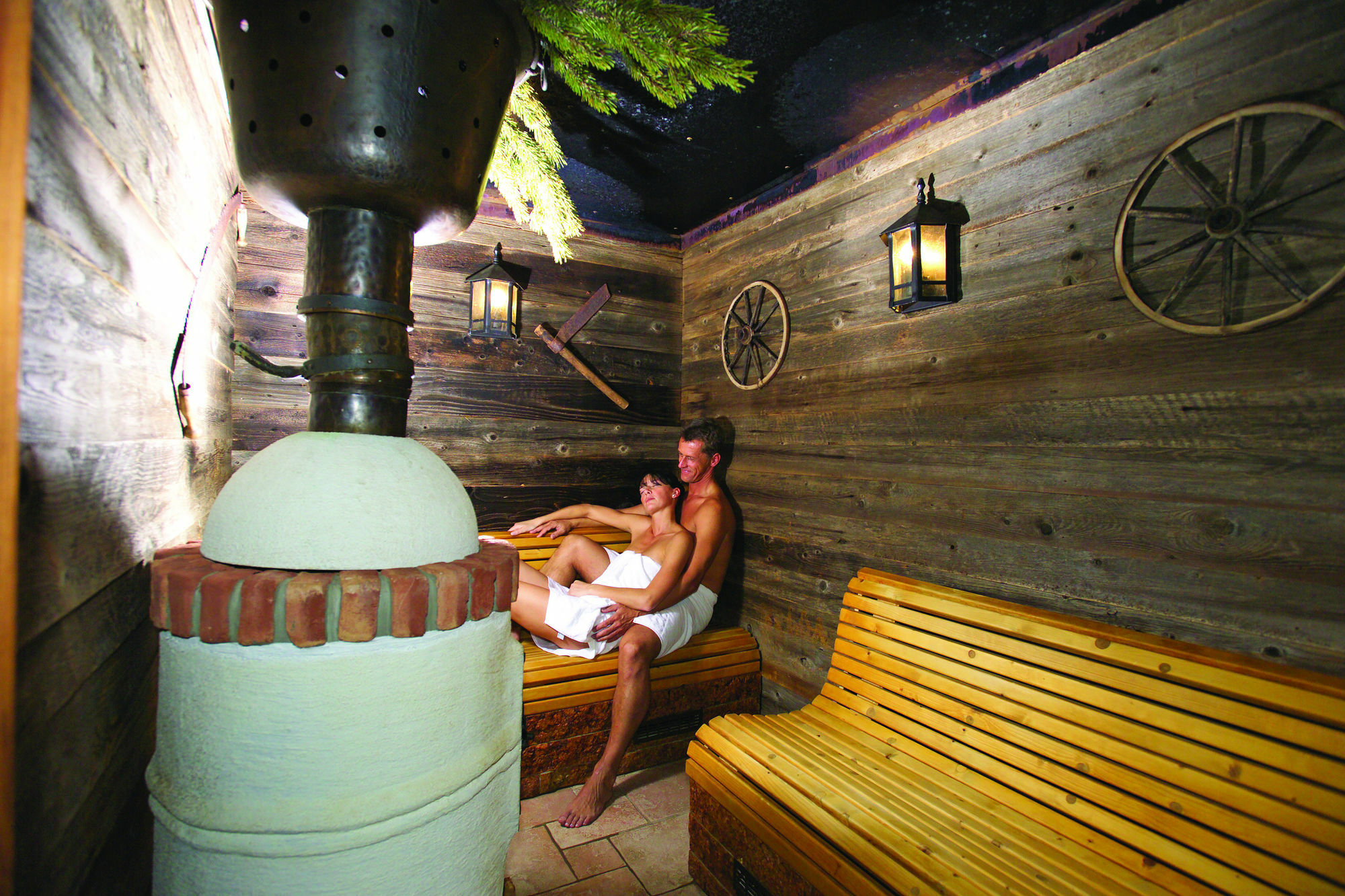Hotel Vitaloase Zu Den Drei Bruedern อุนเคน ภายนอก รูปภาพ